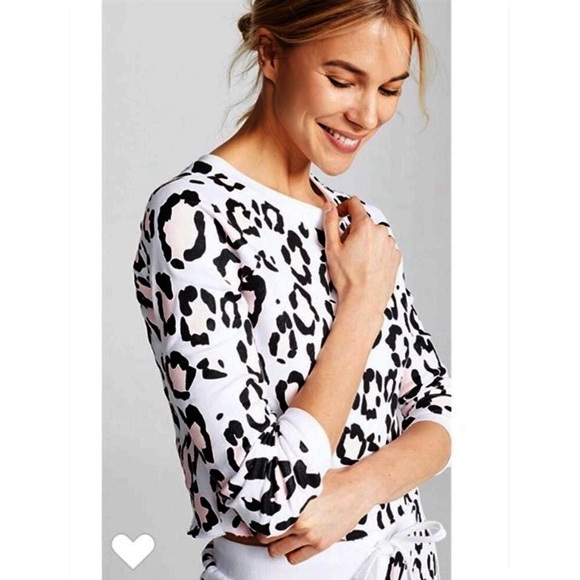 🆕{Wildfox} Leopard Print Crewneck Sweater - Picture 10 of 15